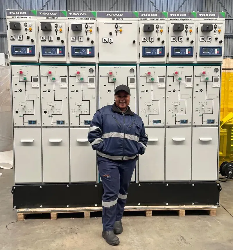 ring main unit and female black electrical engineer
